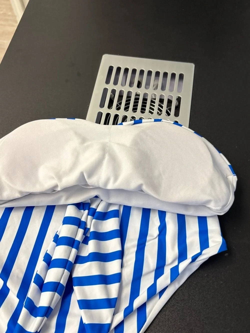 SHEIN Blue & White Striped Strapless Kids One-Piece Swimsuit